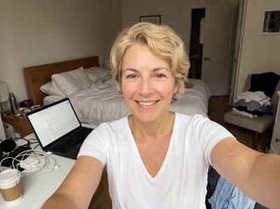 Anna, 52